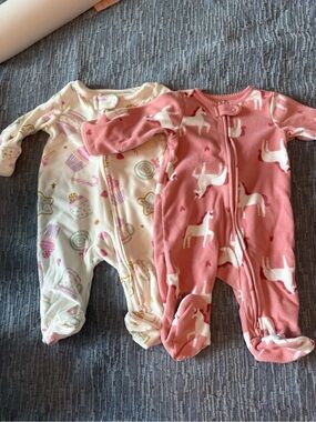 Bundle of two Carter’s fleece sleepers